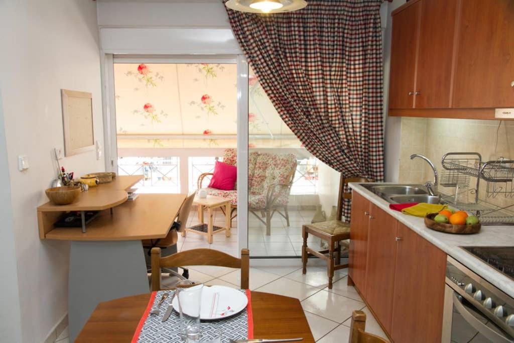 Spacious Family Flat Near Parthenon Free Parking Ateny Zewnętrze zdjęcie